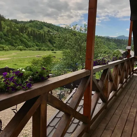 Mountain Lodge *