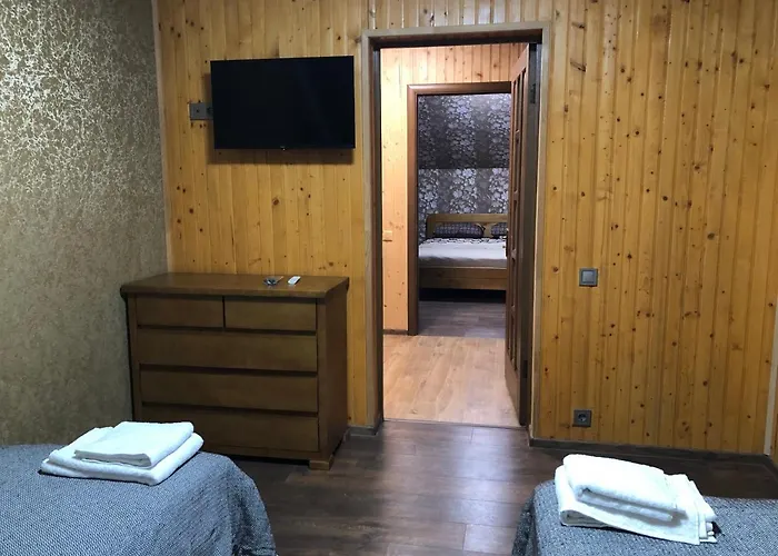 Mountain 山林小屋 Tukhlya