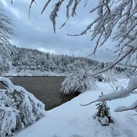 Mountain * Tukhlya